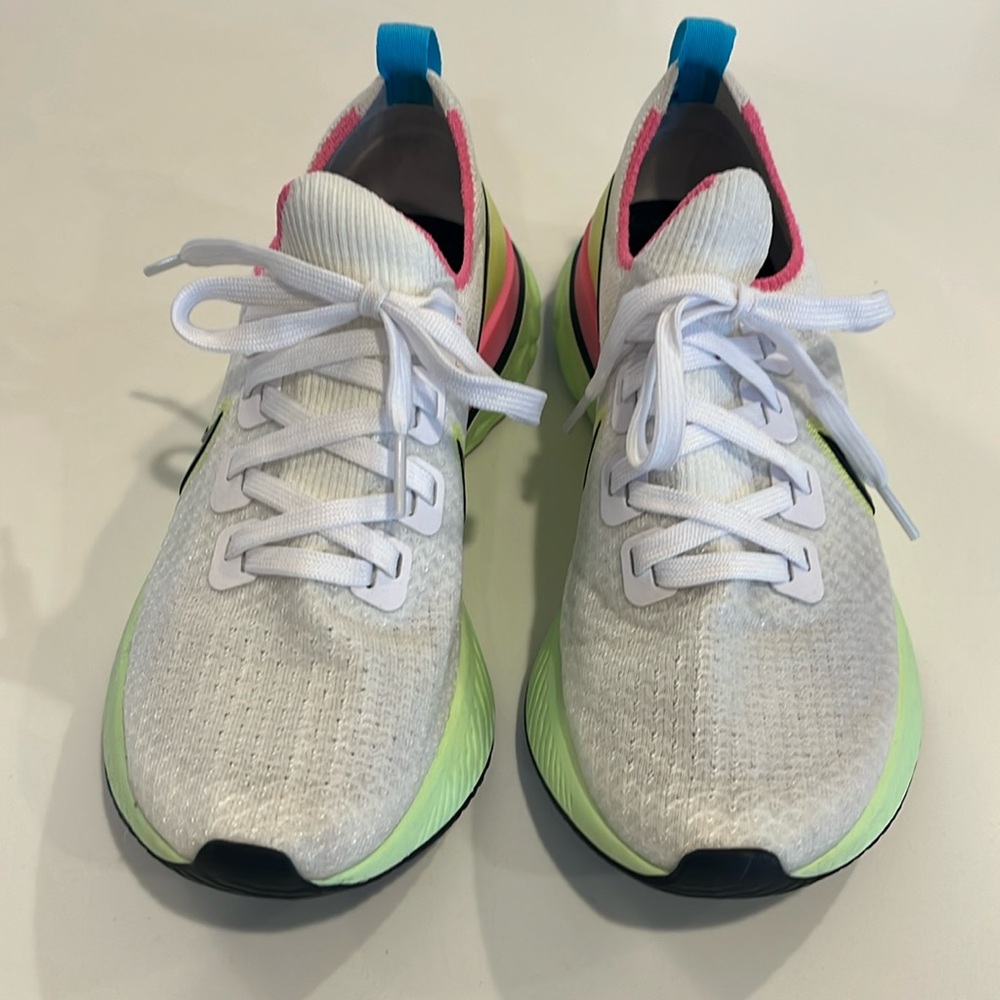 NIKE React Infinity Flyknit running shoes.  Women’s size 7.5. Volt pink glow. - Picture 3 of 12